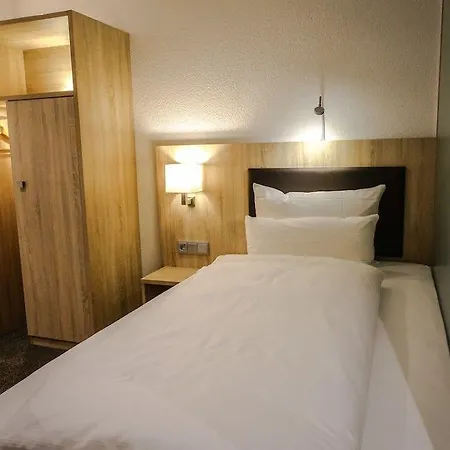 Go2bed - Basel 4* 莱茵河畔威尔