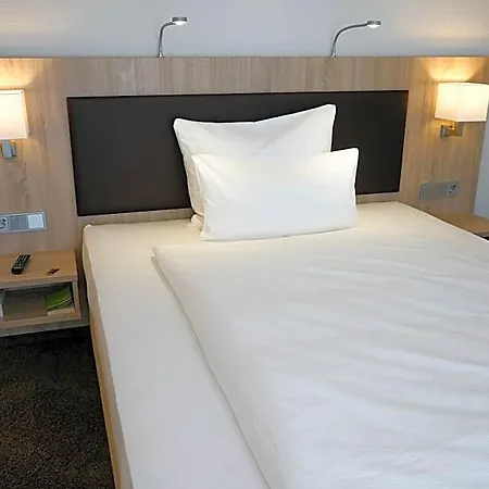 酒店 Go2bed - Basel 4*