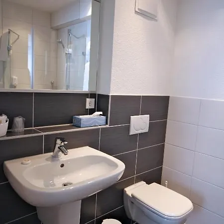 Otel Go2bed - Basel Weil am Rhein