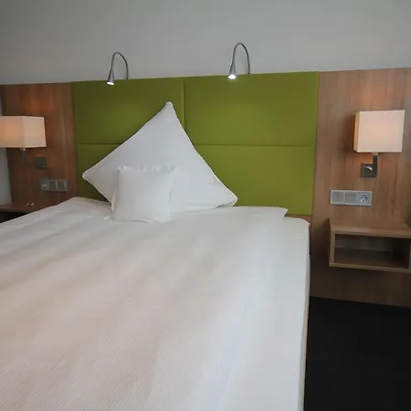 Go2bed - Basel Otel Weil am Rhein