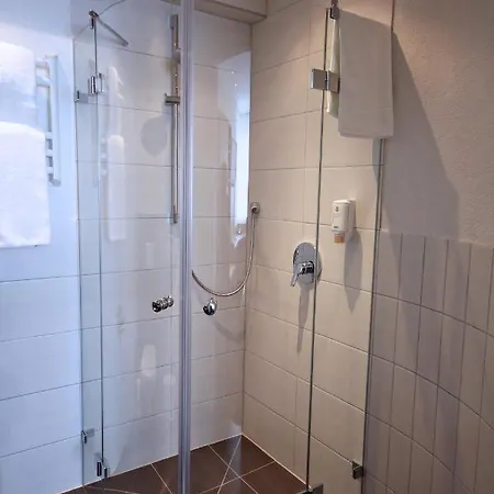 Go2bed - Basel Otel Weil am Rhein